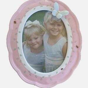 Lenox Butterfly Meadow Pink scalloped edge Photo Frame holds 5x7 picture